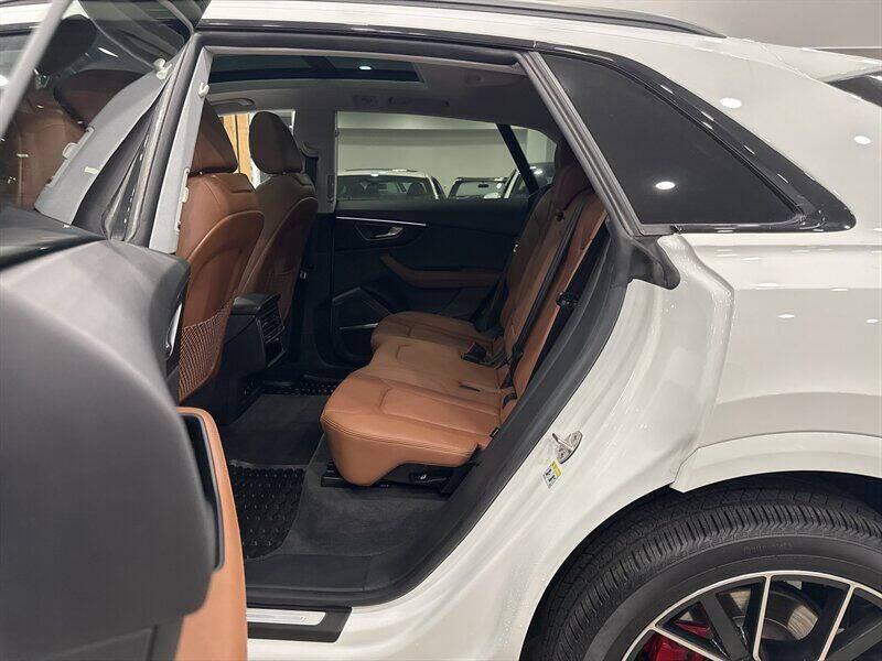 2023 Audi Q8 quattro Premium Plus 55 TFSI