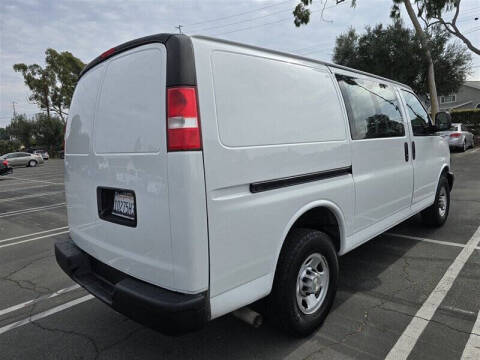 2021 Chevrolet Express 2500