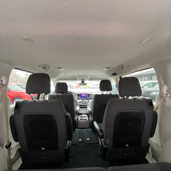 2017 Chrysler Pacifica Touring