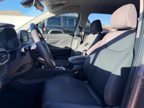 2019 Hyundai Santa Fe SE 2.4L