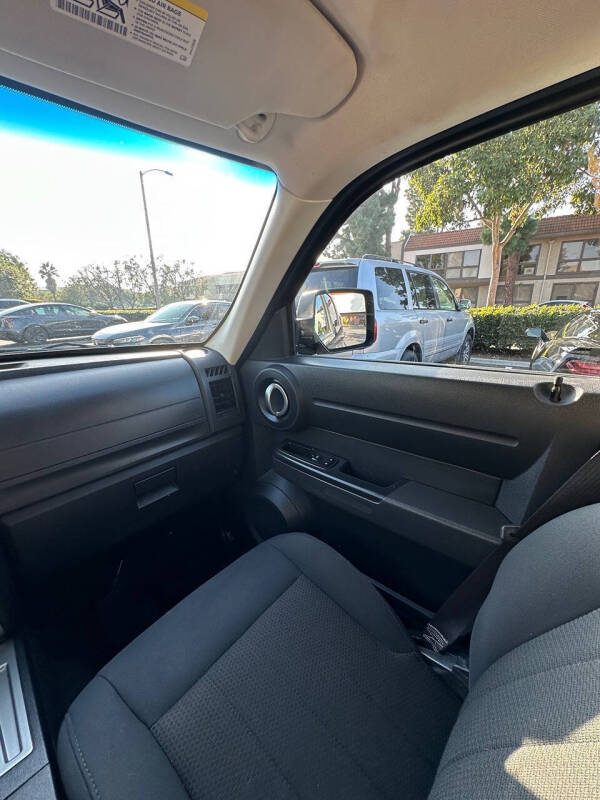 2011 Dodge Nitro Heat