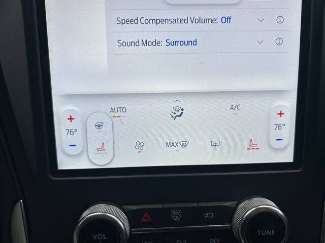 2023 Ford Edge Titanium