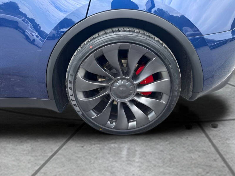 2023 Tesla Model Y Performance