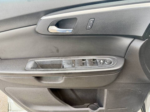 2011 Chevrolet Traverse LT