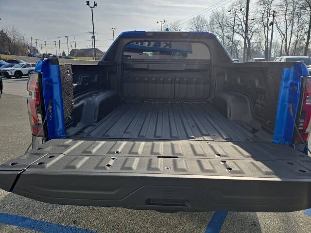 2025 Chevrolet Silverado EV RST