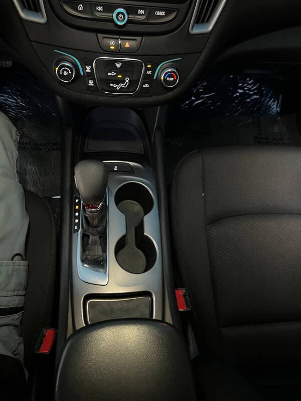 2021 Chevrolet Malibu RS