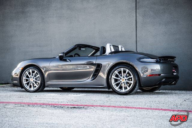 2021 Porsche 718 Boxster