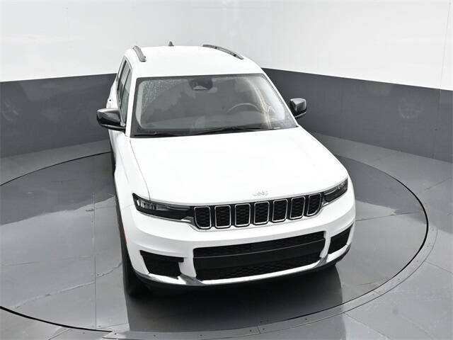 2022 Jeep Grand Cherokee L Laredo