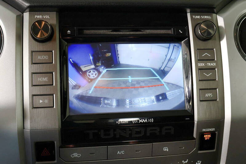 2017 Toyota Tundra SR5