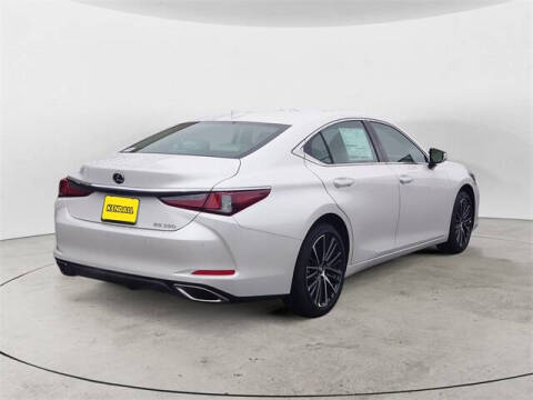 2025 Lexus ES 350