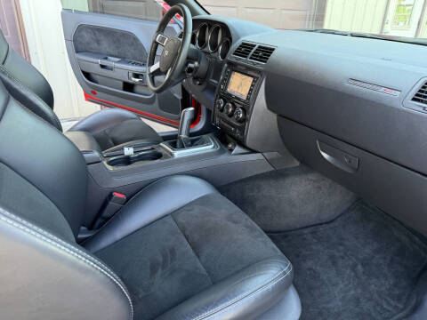 2009 Dodge Challenger SRT8