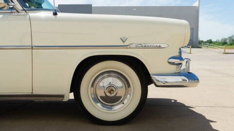 1953 Ford Crestline
