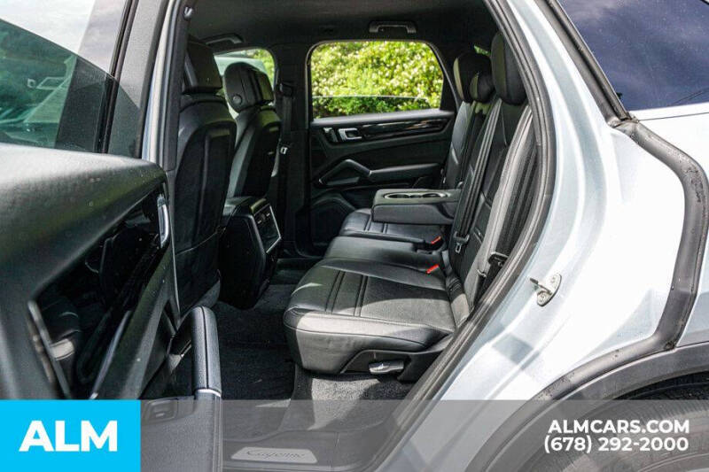 2023 Porsche Cayenne