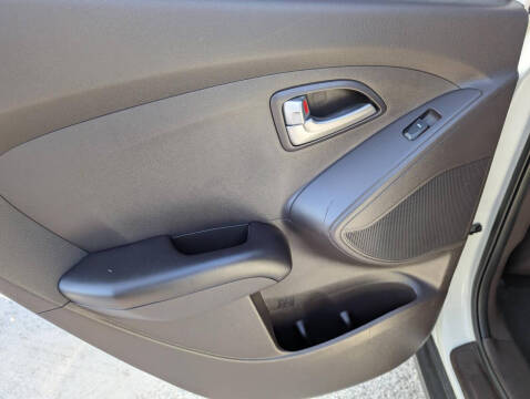 2012 Hyundai Tucson GL