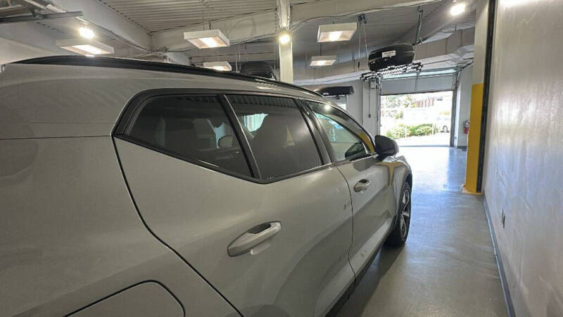 2026 Volvo XC40 B5 Plus