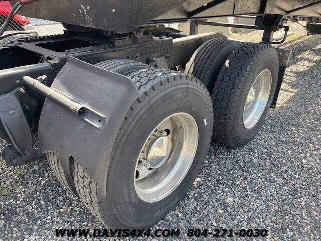 2000 Freightliner Conventional XL