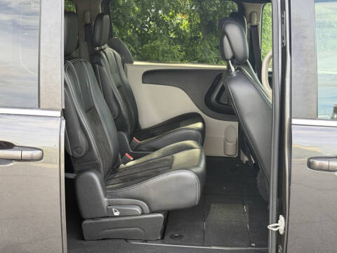 2019 Dodge Grand Caravan SXT 35th Anniversary Edition