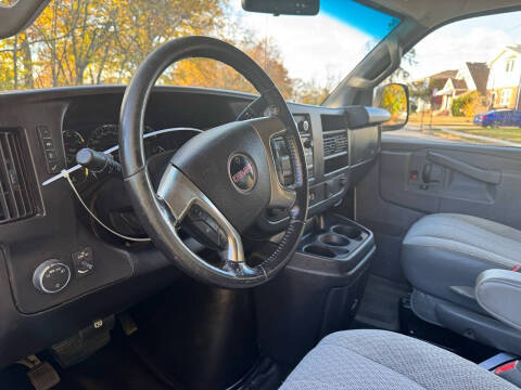 2019 GMC Savana 2500