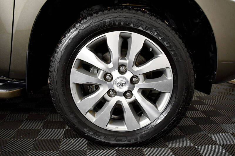 2014 Toyota Sequoia Limited