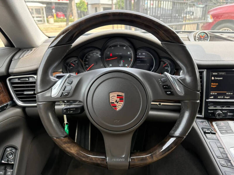 2015 Porsche Panamera