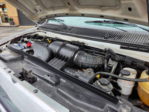 2012 Ford E-Series E-350 SD XLT