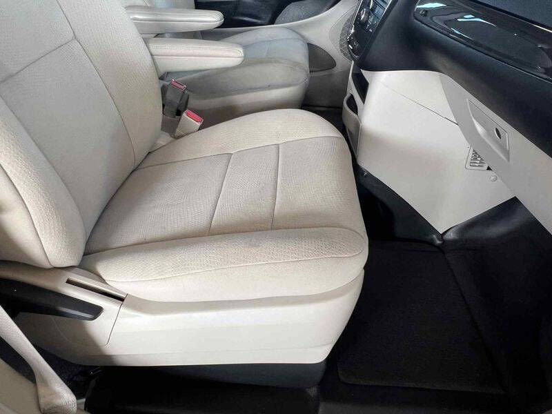 2012 Dodge Grand Caravan Crew