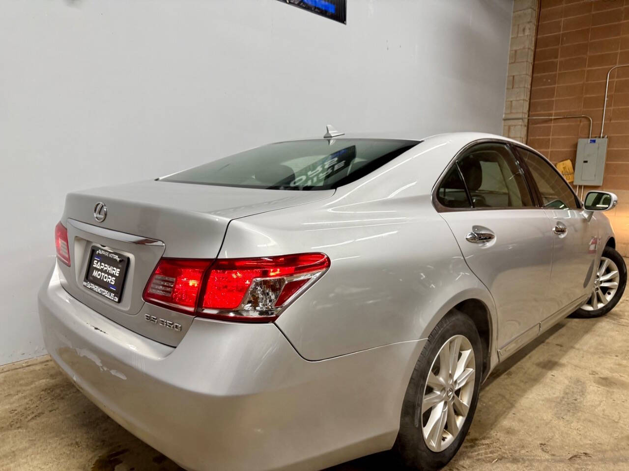 2011 Lexus ES 350 for sale at Sapphire Motors in Gurnee, IL