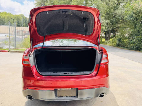 2015 Ford Taurus SEL