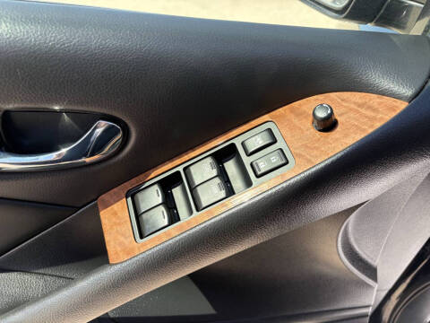 2012 Nissan Murano Platinum Edition