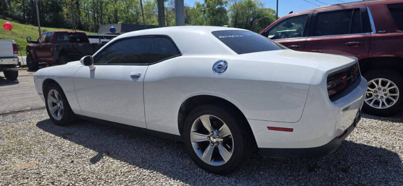 2016 Dodge Challenger SXT