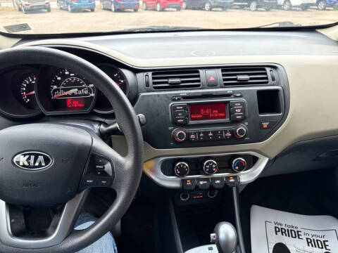 2015 Kia Rio LX