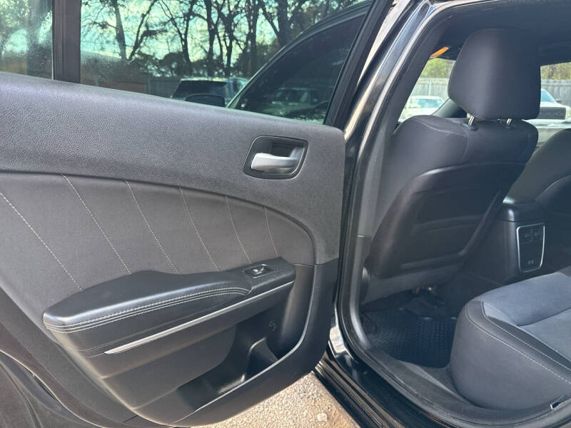 2016 Dodge Charger SXT