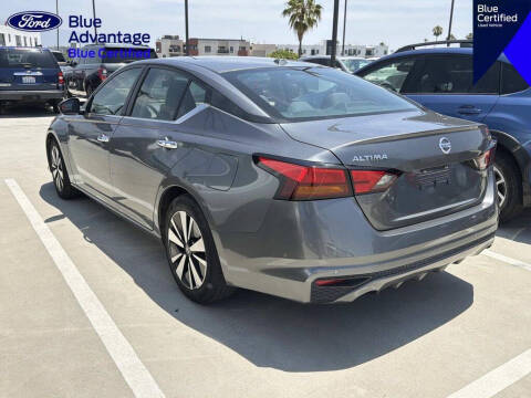 2022 Nissan Altima 2.5 SV