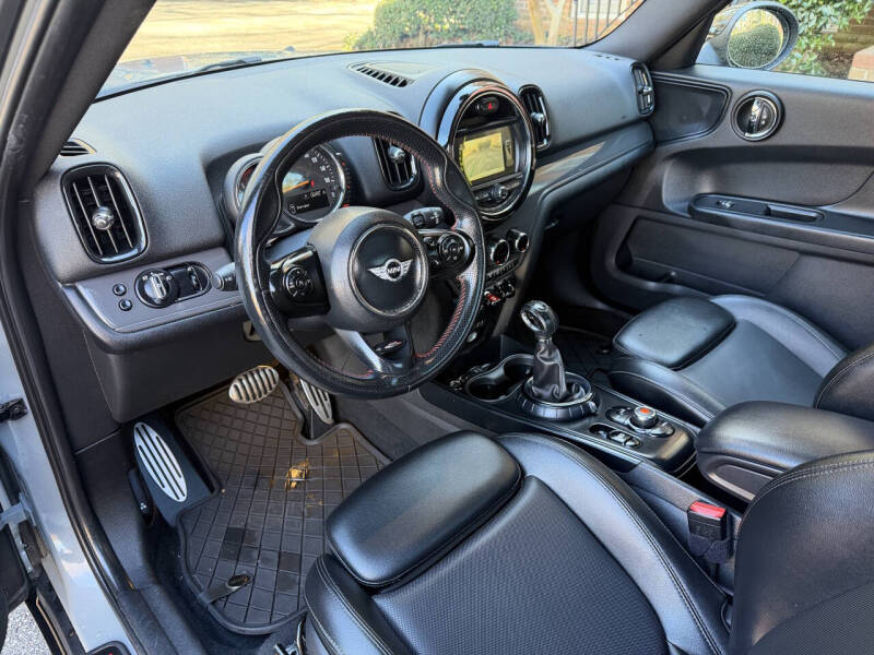 2017 MINI Countryman Cooper