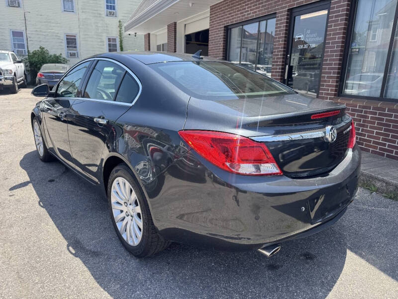 2012 Buick Regal Premium 2