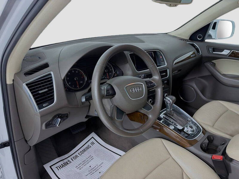 2015 Audi Q5 2.0T quattro Premium Plus