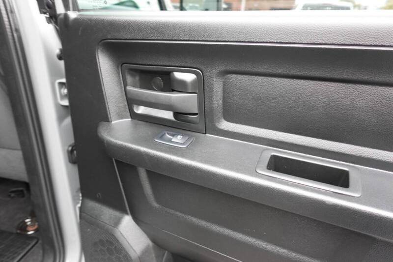 2022 RAM 1500 Classic Express