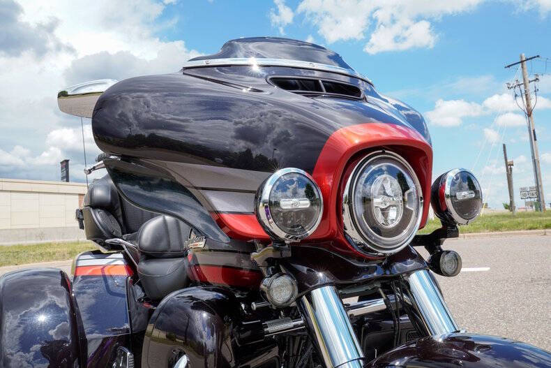 2020 Harley-Davidson CVO Tri Glide