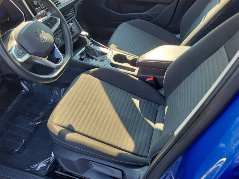 2023 Volkswagen Jetta S