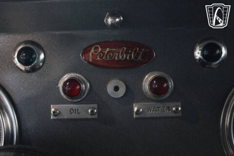1965 Petebilt Mini Big-Rig