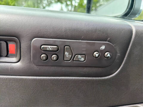 2005 HUMMER H2