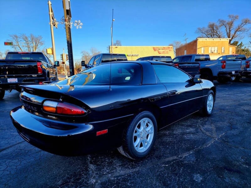 2001 Chevrolet Camaro Base photo 5