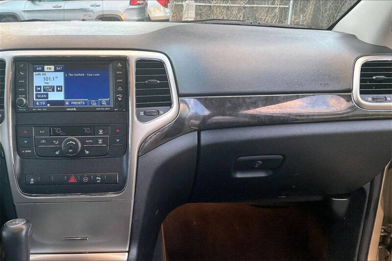 2011 Jeep Grand Cherokee Laredo