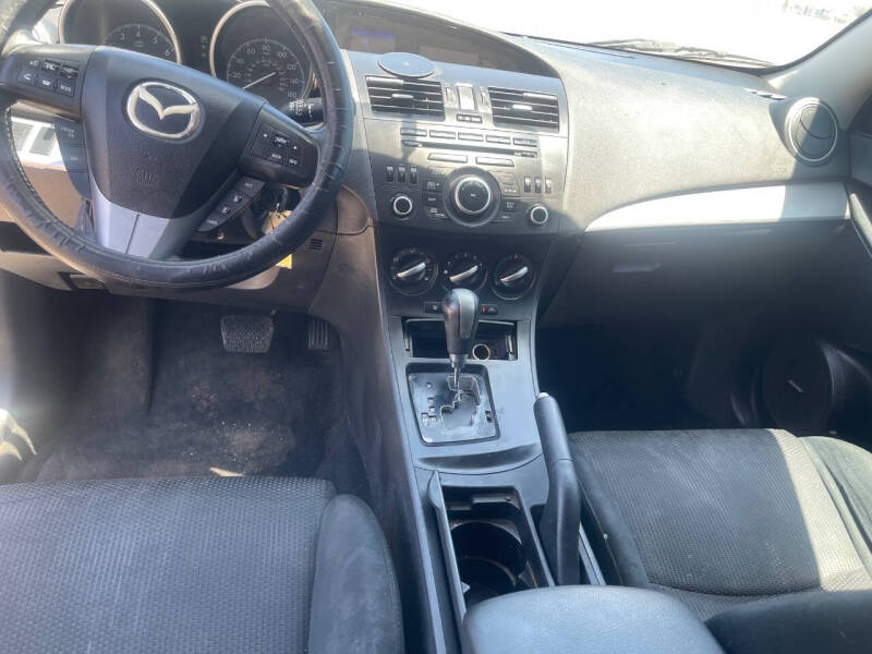 2012 Mazda MAZDA3 s Touring