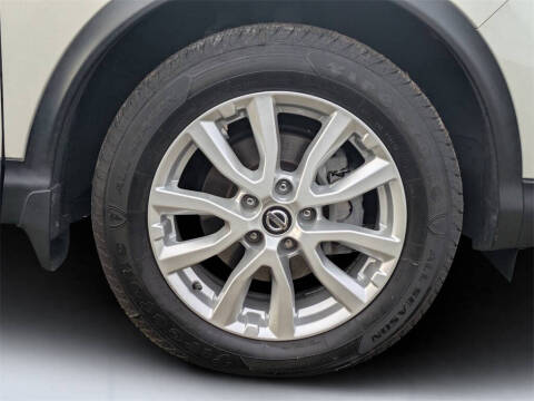 2020 Nissan Rogue Sport SV