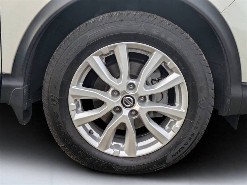 2020 Nissan Rogue Sport SV