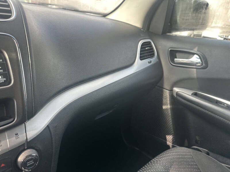 2017 Dodge Journey SE