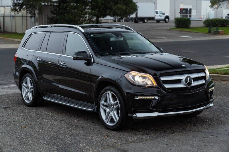 2015 Mercedes-Benz GL-Class GL 550 4MATIC
