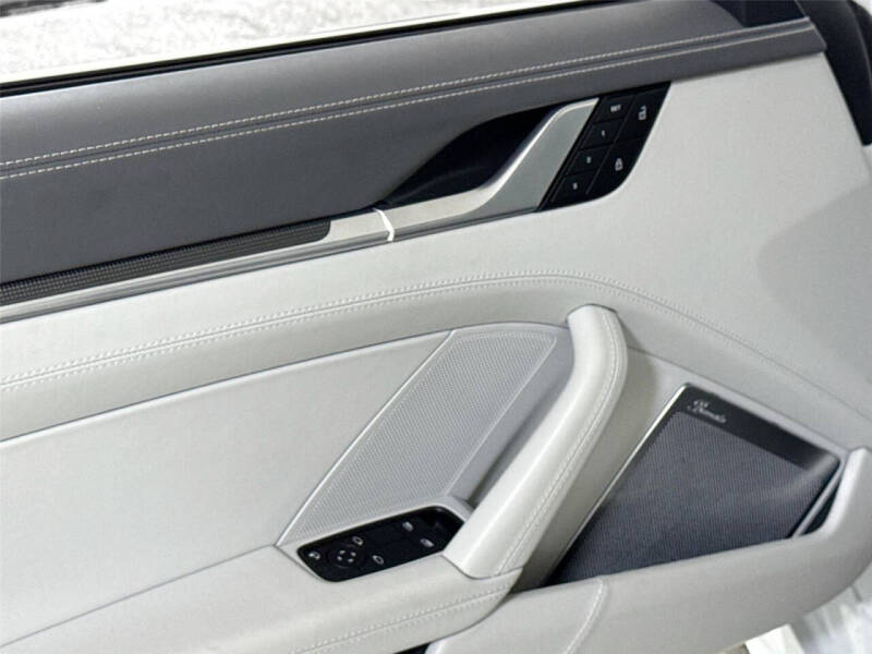 2022 Porsche 911 Turbo S