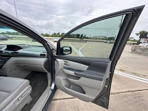 2012 Honda Odyssey EX-L w/DVD